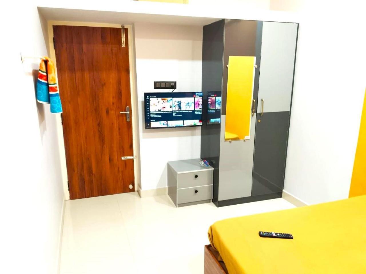 Asshappystayinn Hotel Tiruchirappalli Exterior foto